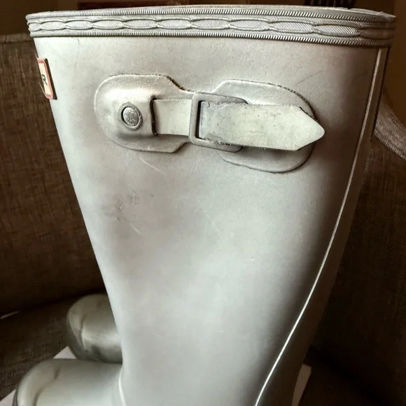 Hunter Unisex Metallic Silver Boots - Picture 4 of 9